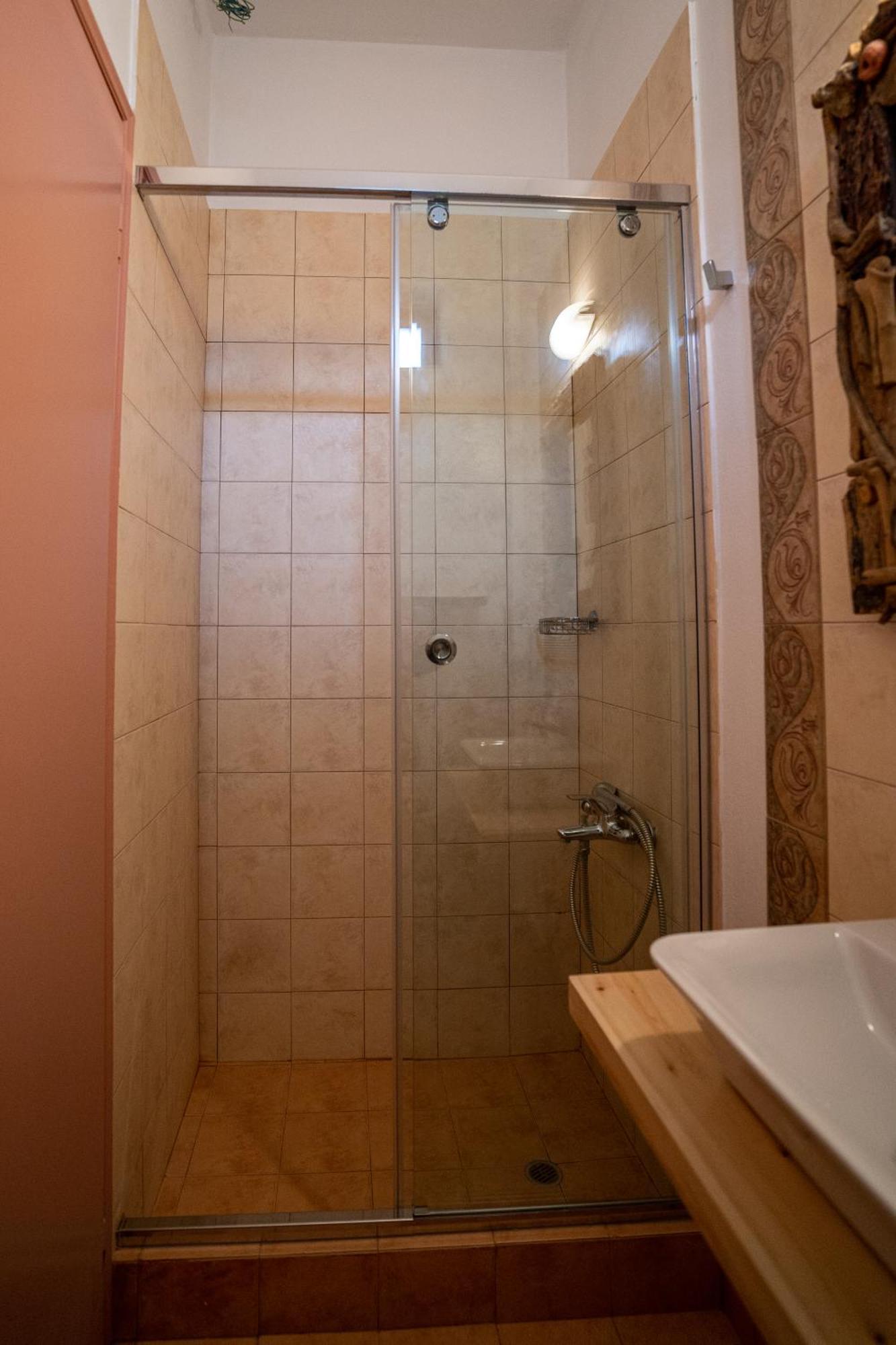 Chara House Vendégház Szkutári Kültér fotó